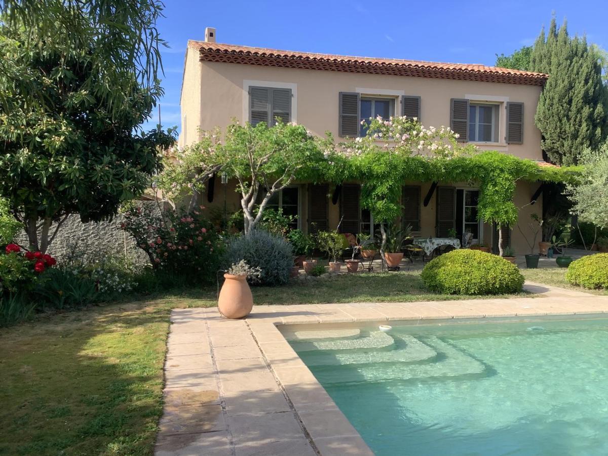 Le Mas Des Oliviers Martigues Exterior photo