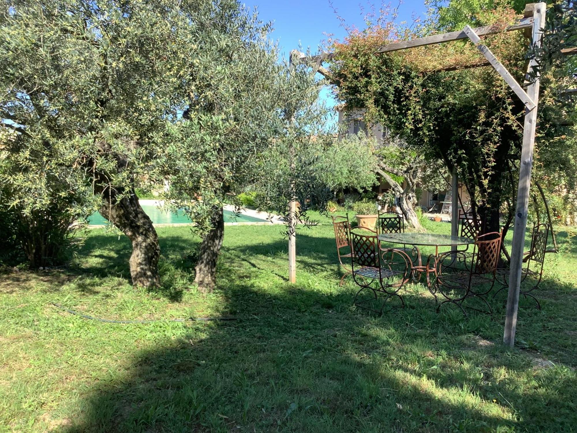 Le Mas Des Oliviers Martigues Exterior photo